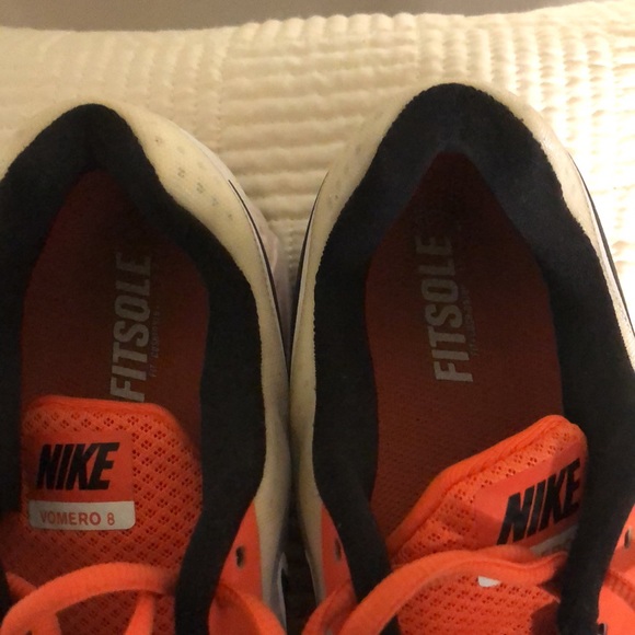 Nike - Picture 4 of 7